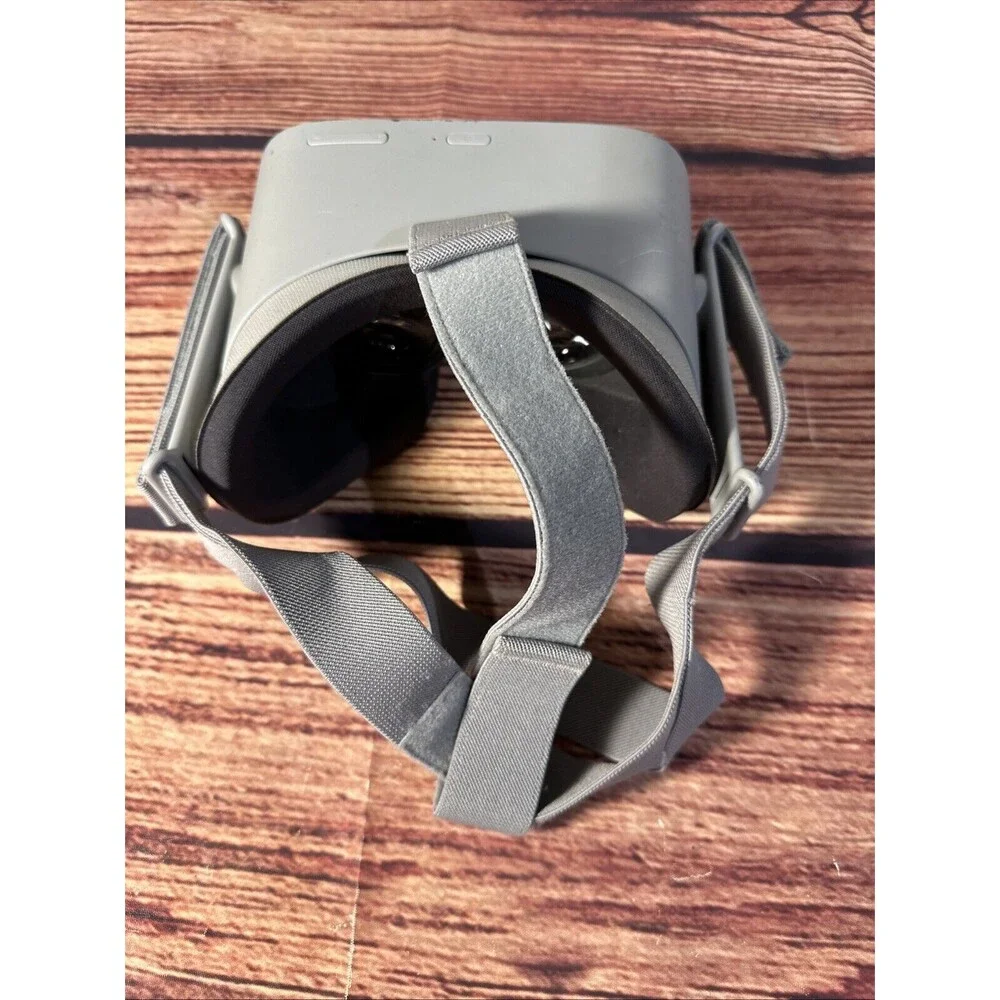Oculus Go 64GB Standalone Virtual Reality Headset - WORKING - MH-A64